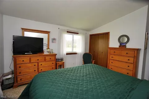 5875 Trumbull Rd, Geneva, OH 44041 photo 10