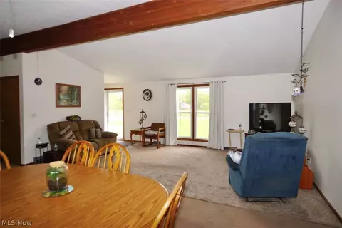 5875 Trumbull Rd, Geneva, OH 44041 photo 5