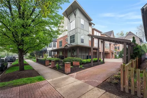 3897 Clinton Ave, Cleveland, OH 44113
