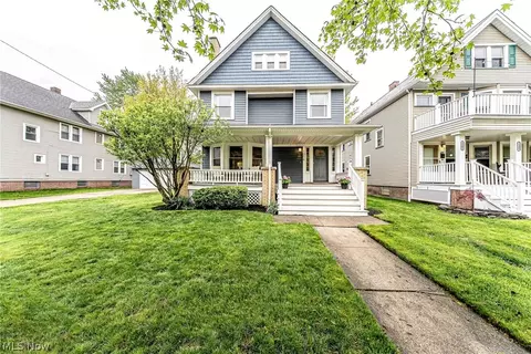 1306 Marlowe Ave, Lakewood, OH 44107