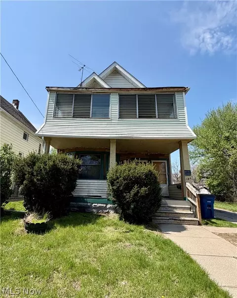 684 E 128th St, Cleveland, OH 44108