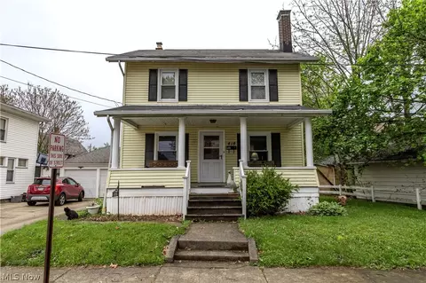 418 9th St NE, Massillon, OH 44646