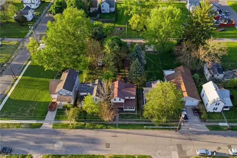 View/Area - 229 E 1st St, Mansfield, OH 44902 photo 1 of 8