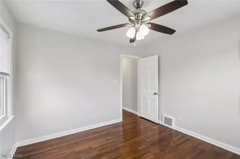 599 E 250th St, Euclid, OH 44132 photo 25