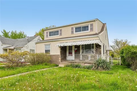 599 E 250th St, Euclid, OH 44132 photo 2
