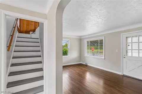 599 E 250th St, Euclid, OH 44132 photo 15