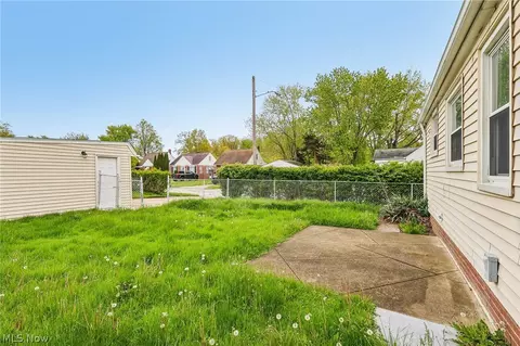599 E 250th St, Euclid, OH 44132 photo 48