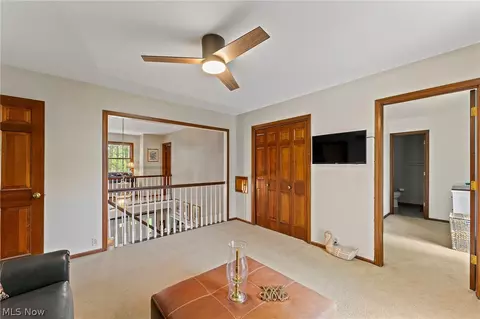 Entry Way - 4207 Stratford Rd, Boardman, OH 44512 photo 3 of 4