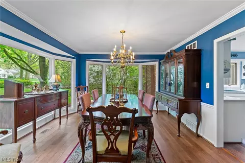 Dining - 4207 Stratford Rd, Boardman, OH 44512 photo 2 of 3