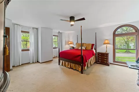 Bedroom - 4207 Stratford Rd, Boardman, OH 44512 photo 2 of 4