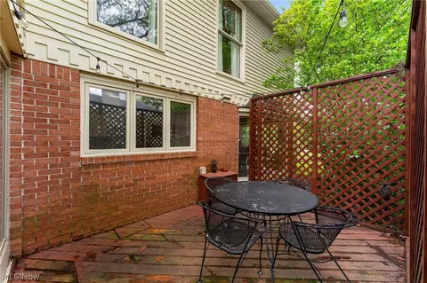 Exterior - 4207 Stratford Rd, Boardman, OH 44512 photo 3 of 9