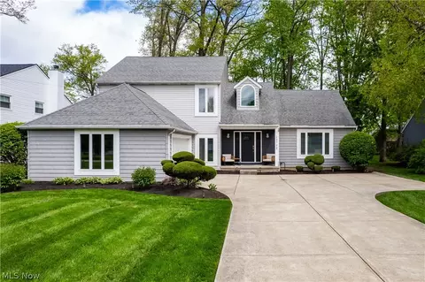 29798 Schwartz Rd, Westlake, OH 44145