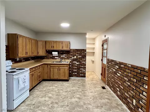4135 Sabin Dr, Rootstown, OH 44272 photo 9