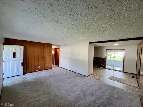 4135 Sabin Dr, Rootstown, OH 44272 photo 4