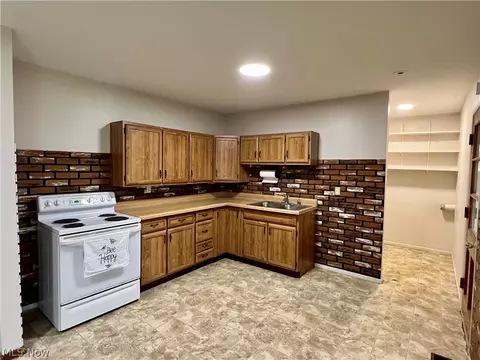 4135 Sabin Dr, Rootstown, OH 44272 photo 6