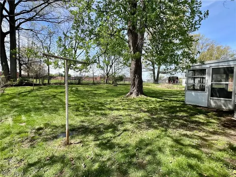 4135 Sabin Dr, Rootstown, OH 44272 photo 28