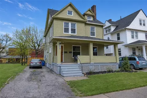 1453 W 107th St, Cleveland, OH 44102