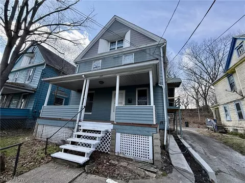 222 Rhodes Ave, Akron, OH 44302