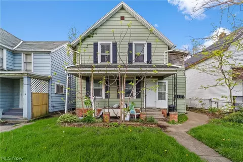 448 Delaware Ave, Lorain, OH 44052