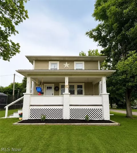 1338 Ohio St, Zanesville, OH 43701
