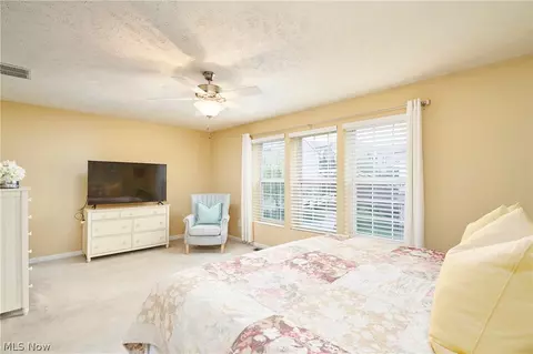 Bedroom - 438 Turner Dr, Copley, OH 44321 photo 2 of 3