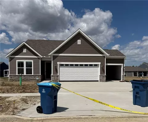 4964 Callaway Dr, Columbia Station, OH 44028