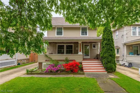 1314 Belle Ave, Lakewood, OH 44107