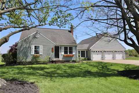 3433 Fredericksburg Rd, Wooster, OH 44691