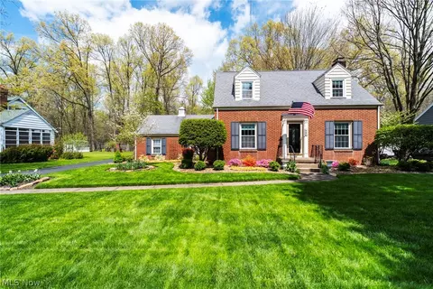 460 Orlo Ln, Boardman, OH 44512