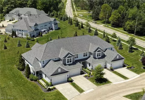 608 Aubrielle Ave, Avon Lake, OH 44012