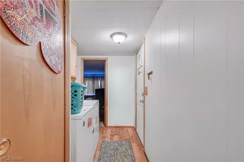 Entry Way - 171 Brook Dr, Brookfield, OH 44403 photo 1 of 1