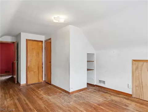 717 Columbia Ave, Akron, OH 44310 photo 22
