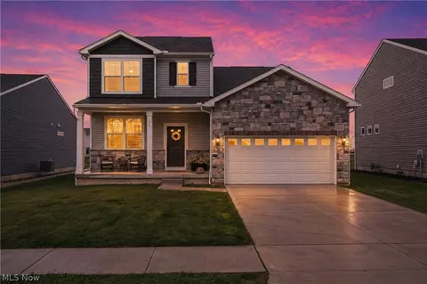 64 Brewster Dr, Tallmadge, OH 44278