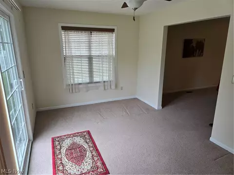 136 Haydens Arbor, Elyria, OH 44035 photo 12