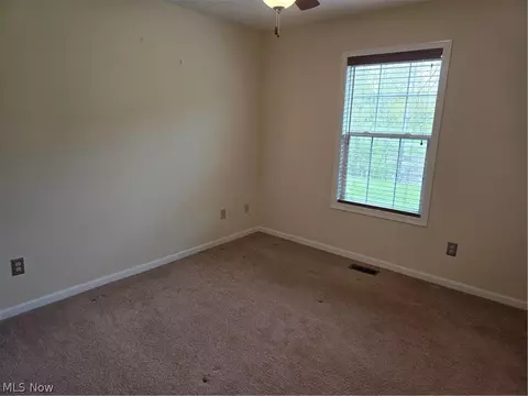 136 Haydens Arbor, Elyria, OH 44035 photo 19