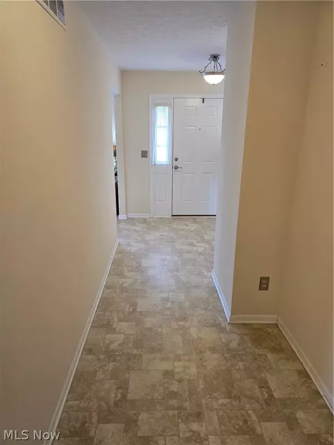 136 Haydens Arbor, Elyria, OH 44035 photo 26