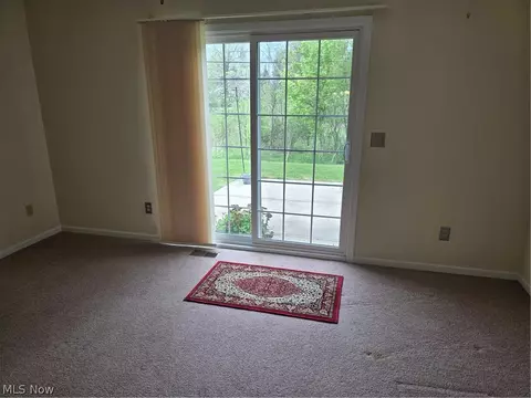 136 Haydens Arbor, Elyria, OH 44035 photo 14
