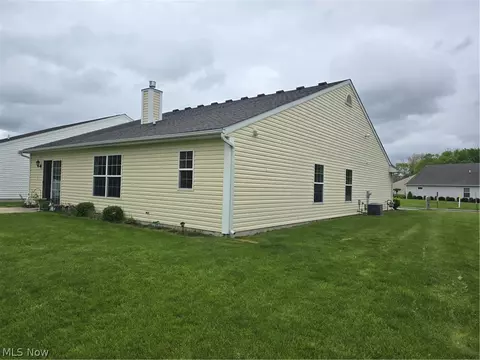 136 Haydens Arbor, Elyria, OH 44035 photo 31