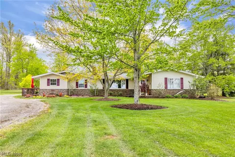 9110 Spieth Rd, Litchfield, OH 44253