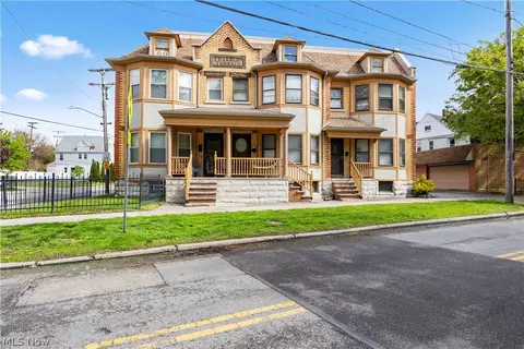 7512 Franklin Blvd, Cleveland, OH 44102