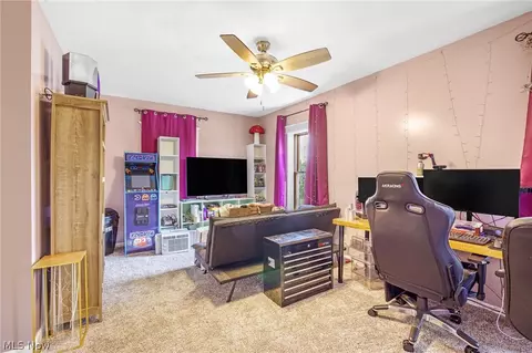 110 E Iron Ave, Dover, OH 44622 photo 14