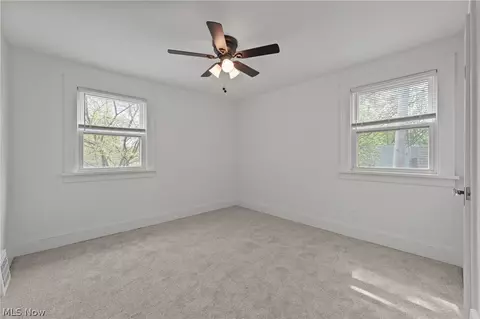 174 E 208th St, Euclid, OH 44123 photo 30