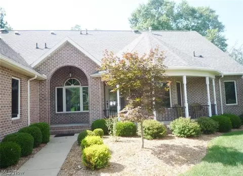 Exterior - 3908 River Rd, Vienna, WV 26105 photo 1 of 5