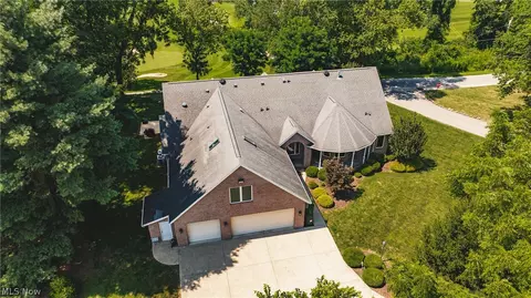 View/Area - 3908 River Rd, Vienna, WV 26105 photo 3 of 4