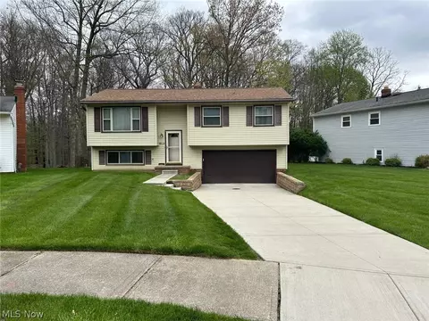 24437 Ridgeline, Bedford Heights, OH 44146