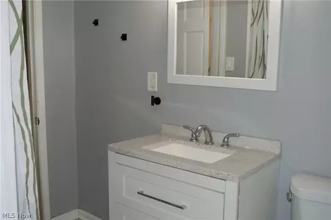 20724 Applegate Rd, Maple Heights, OH 44137 photo 19