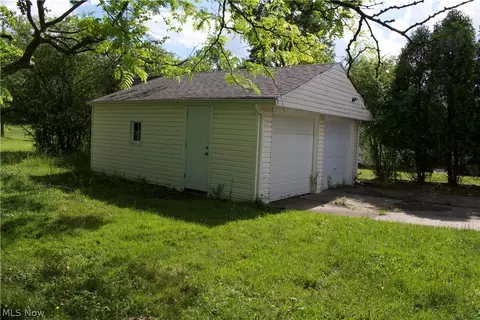 20724 Applegate Rd, Maple Heights, OH 44137 photo 26