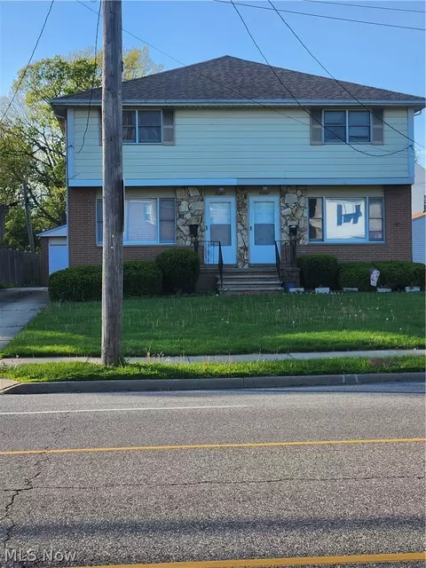 20207 Lake Shore Blvd, Euclid, OH 44123