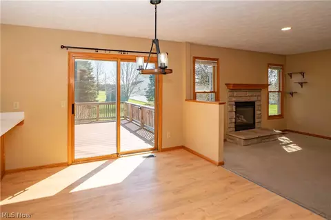 2662 Captens St NE, Canton, OH 44721 photo 9