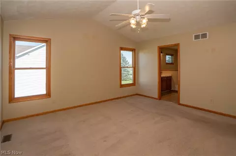 2662 Captens St NE, Canton, OH 44721 photo 20